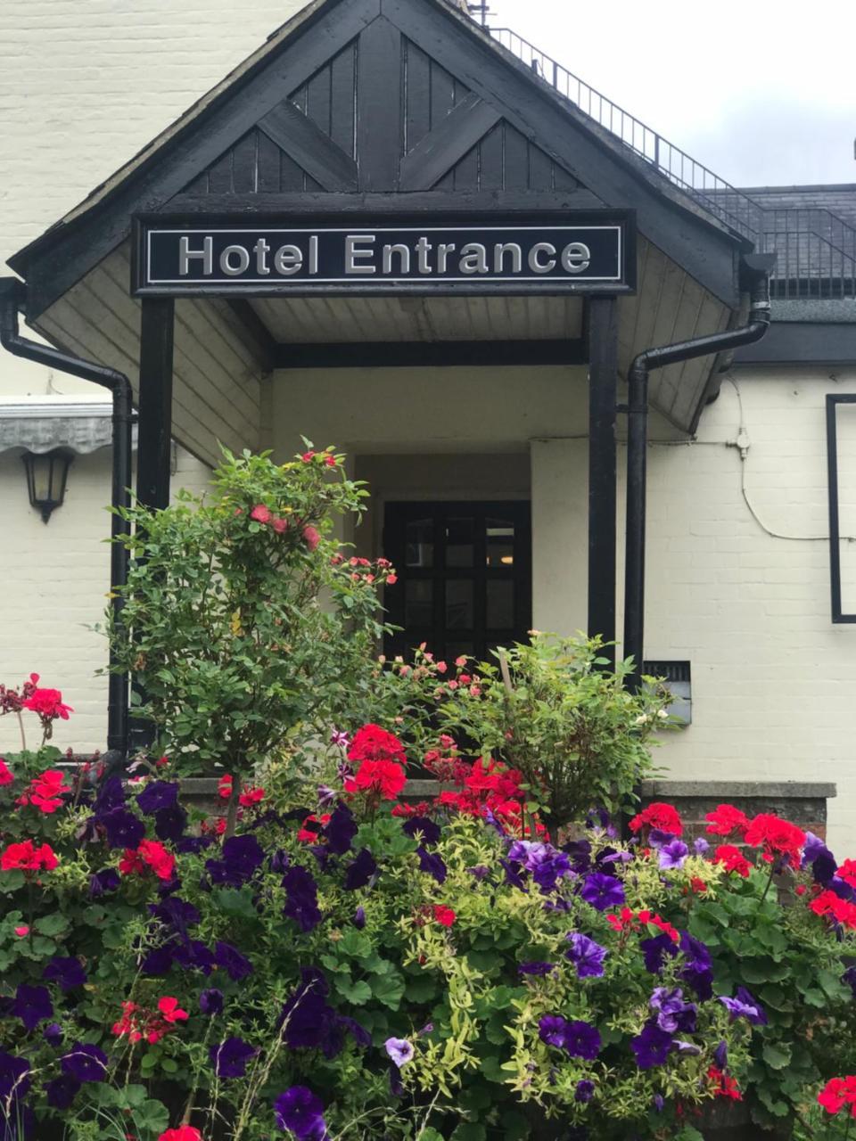 The Midland Hotel Hemel Hempstead Exterior foto